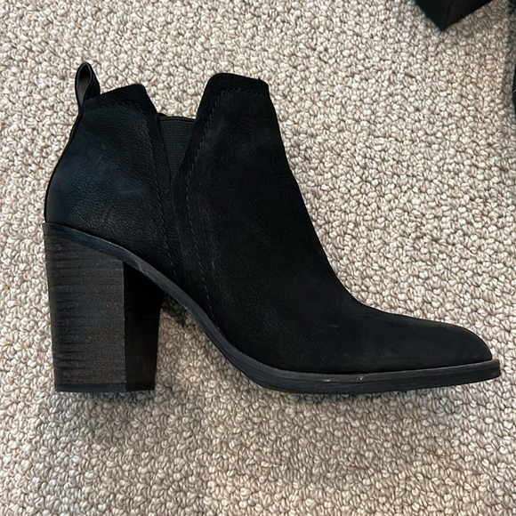 Dolce Vita Sirano Bootie - Picture 5 of 6